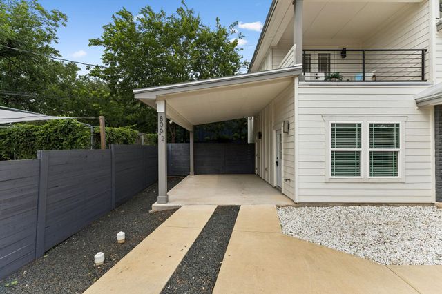 806 Philco DR 2, Austin, TX 78745