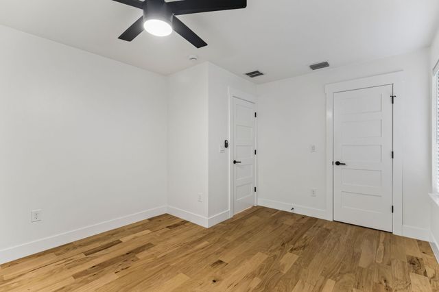 806 Philco DR 2, Austin, TX 78745