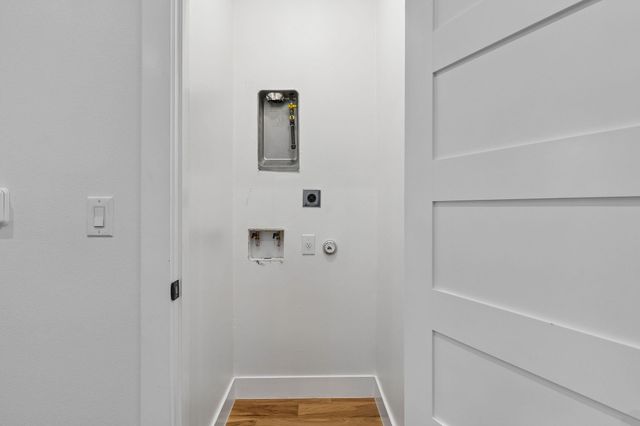 806 Philco DR 2, Austin, TX 78745
