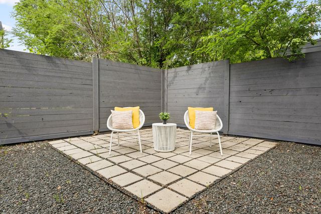 806 Philco DR 2, Austin, TX 78745