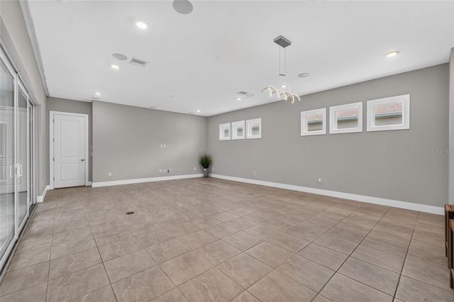 8910 DRUMMER PLANK DRIVE, Wesley Chapel, FL 33545