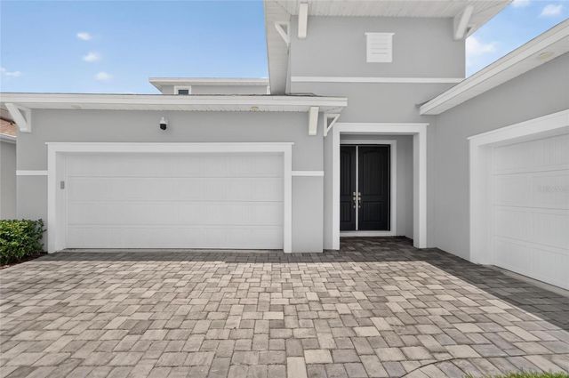 8910 DRUMMER PLANK DRIVE, Wesley Chapel, FL 33545