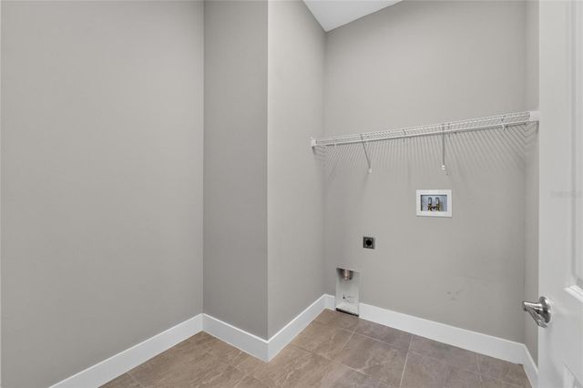 8910 DRUMMER PLANK DRIVE, Wesley Chapel, FL 33545