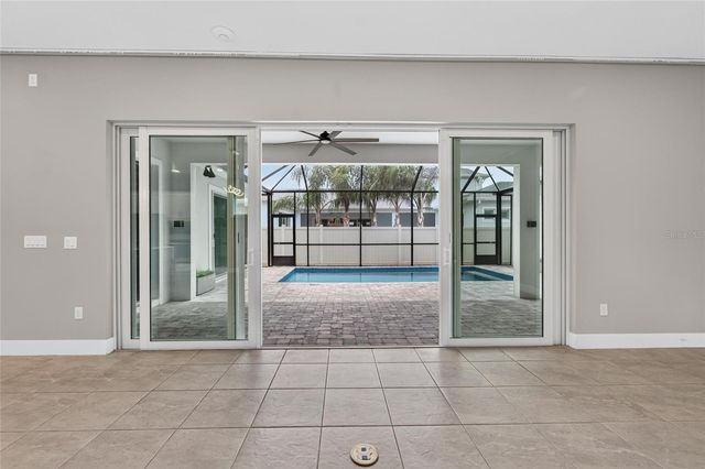 8910 DRUMMER PLANK DRIVE, Wesley Chapel, FL 33545