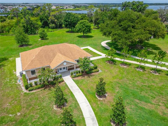 8910 DRUMMER PLANK DRIVE, Wesley Chapel, FL 33545
