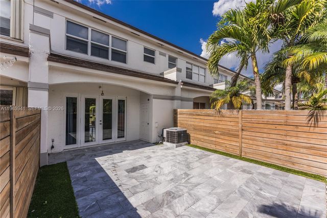 4243 NW 112th Ct 0, Doral, FL 33178