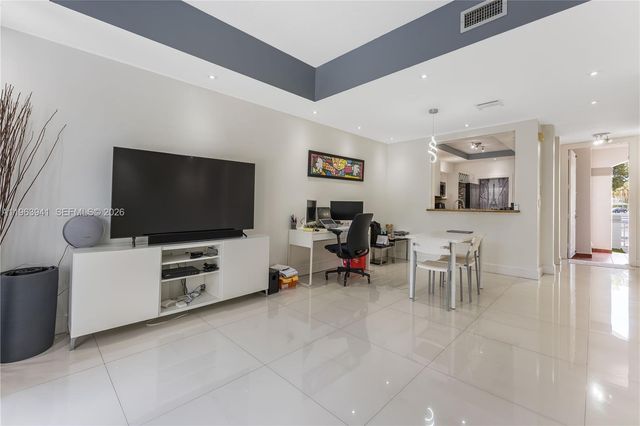 4243 NW 112th Ct 0, Doral, FL 33178