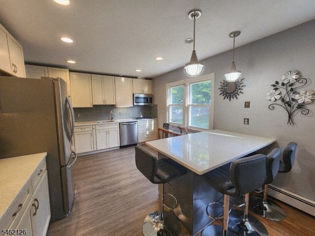 10 Parkview Dr, Mansfield Twp., NJ 07840