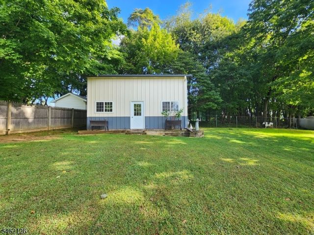 10 Parkview Dr, Mansfield Twp., NJ 07840