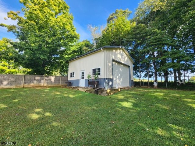 10 Parkview Dr, Mansfield Twp., NJ 07840