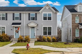 332 Cramerton Mills Parkway, Cramerton, NC 28032