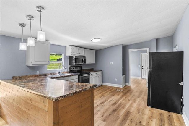 109 Webb Drive NE, Calhoun, GA 30701