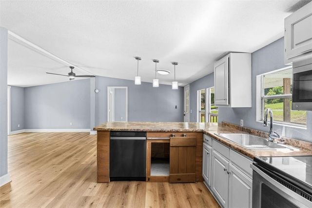 109 Webb Drive NE, Calhoun, GA 30701