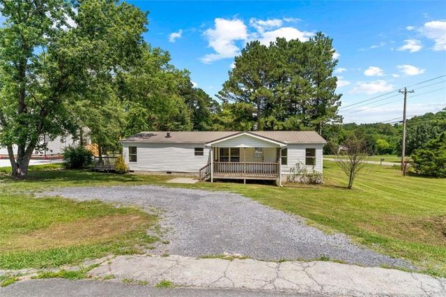 109 Webb Drive NE, Calhoun, GA 30701