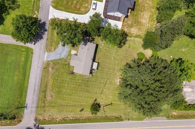 109 Webb Drive NE, Calhoun, GA 30701
