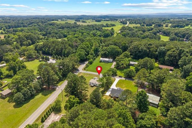 109 Webb Drive NE, Calhoun, GA 30701