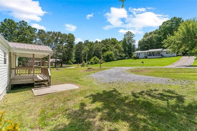 109 Webb Drive NE, Calhoun, GA 30701