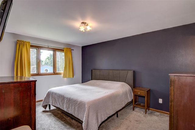 1439 Cummings Avenue, Eau Claire, WI 54701