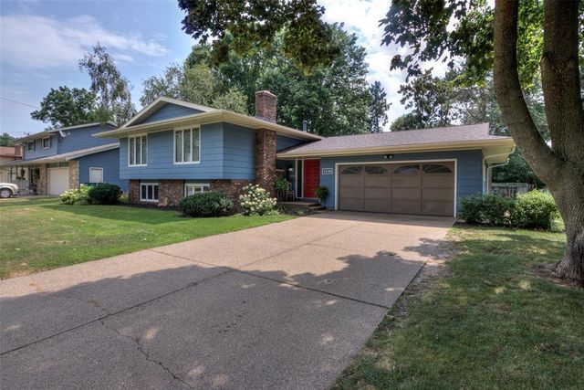 1439 Cummings Avenue, Eau Claire, WI 54701