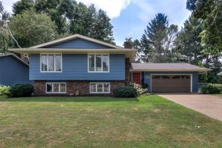 1439 Cummings Avenue, Eau Claire, WI 54701