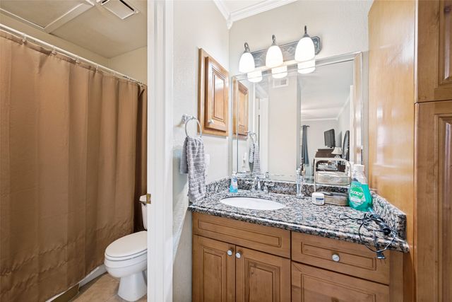 5644 Cedar Creek Drive, Benbrook, TX 76109