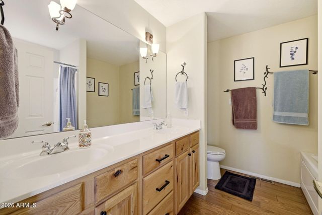 2233 DEL RIO Circle, Overgaard, AZ 85933