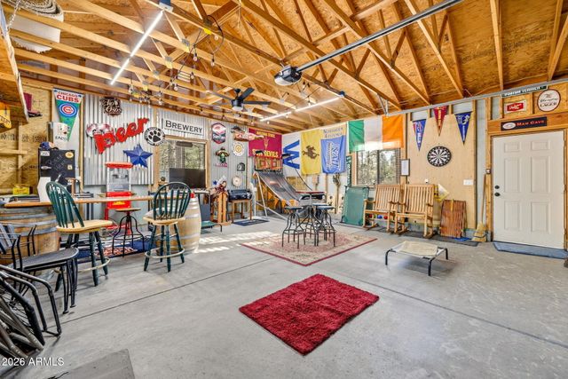 2233 DEL RIO Circle, Overgaard, AZ 85933