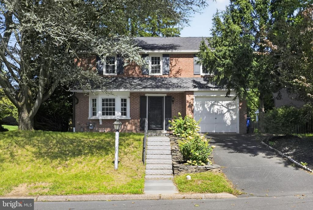 216 HURON AVE, Elkins Park, PA 19027