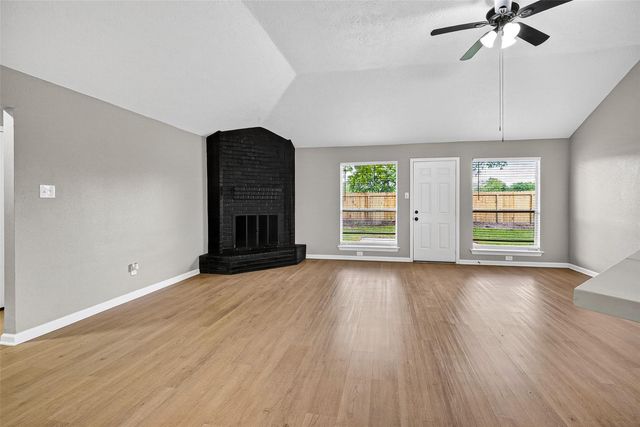 1011 Memorial Glen Drive, Humble, TX 77338