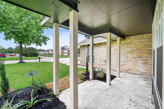 1011 Memorial Glen Drive, Humble, TX 77338