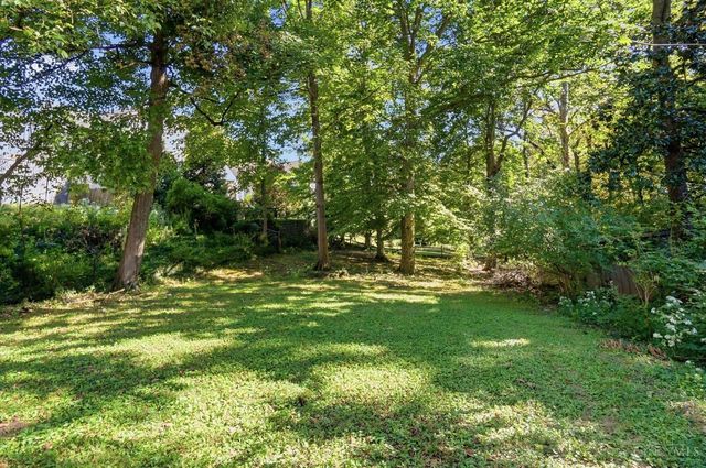 4877 Le Blond Avenue, Cincinnati, OH 45208