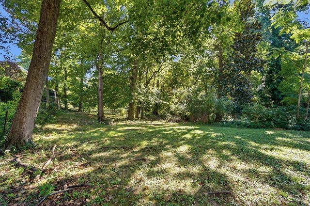 4877 Le Blond Avenue, Cincinnati, OH 45208