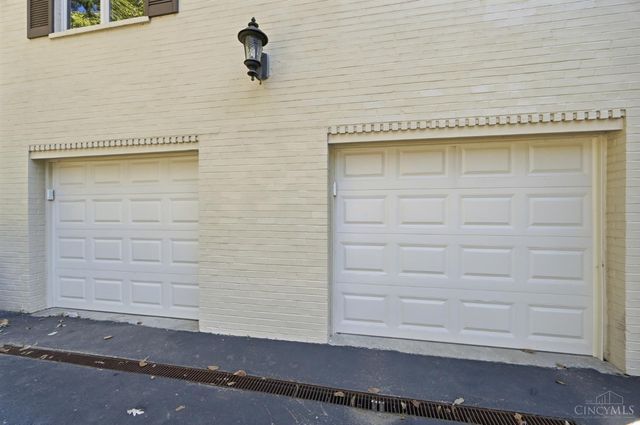 4877 Le Blond Avenue, Cincinnati, OH 45208