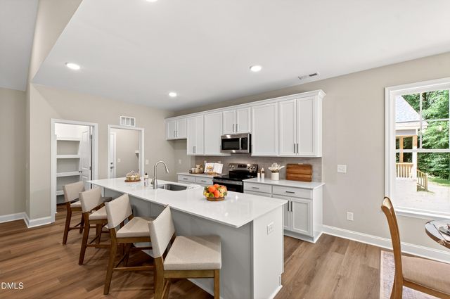 4526 Fairhaven Drive W, Wilson, NC 27893