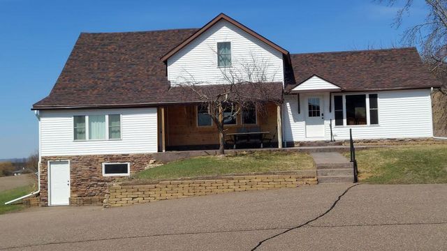 S2901 SEMLING LANE, Fountain City, WI 54629