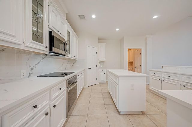 11210 Hundred Bridge Lane, Sugar Land, TX 77498