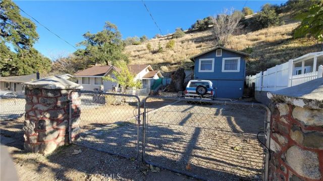 516 South, Lebec, CA 93243
