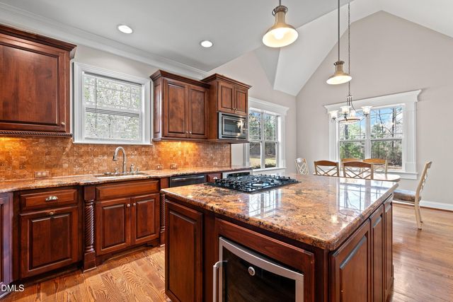 89 New Castle Court, Clayton, NC 27520