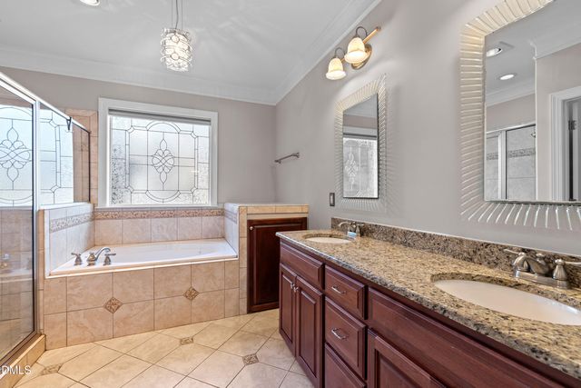 89 New Castle Court, Clayton, NC 27520