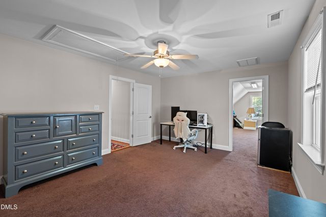 89 New Castle Court, Clayton, NC 27520