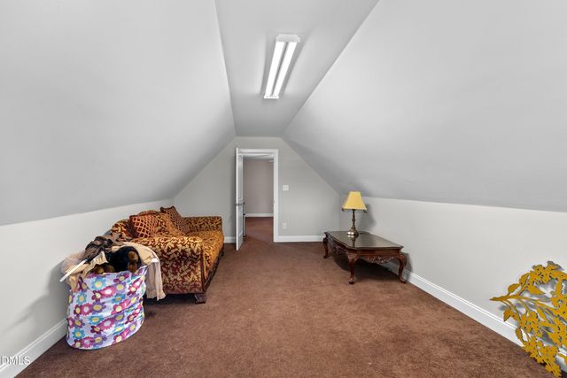 89 New Castle Court, Clayton, NC 27520