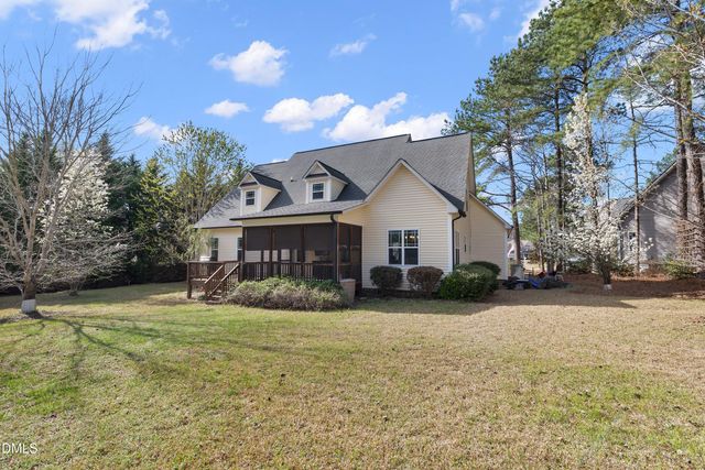 89 New Castle Court, Clayton, NC 27520