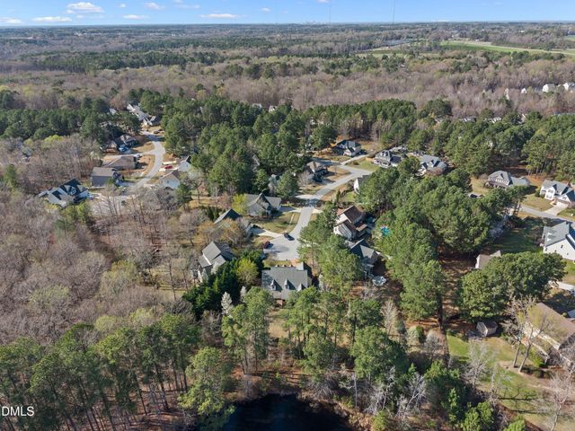 89 New Castle Court, Clayton, NC 27520