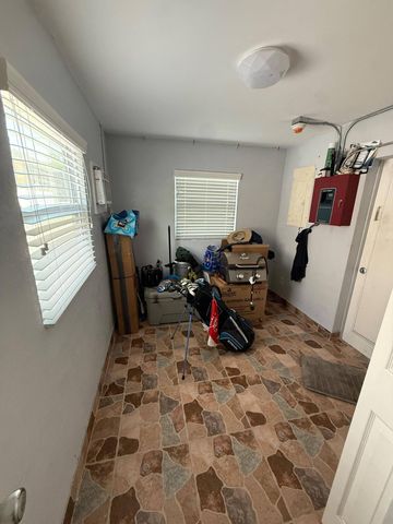 302 WALKER Avenue, Greenacres, FL 33463