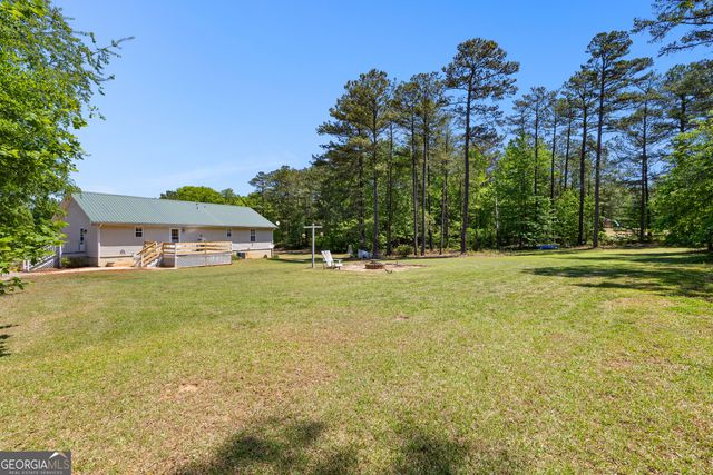 731 Little New York Road, Whitesburg, GA 30185
