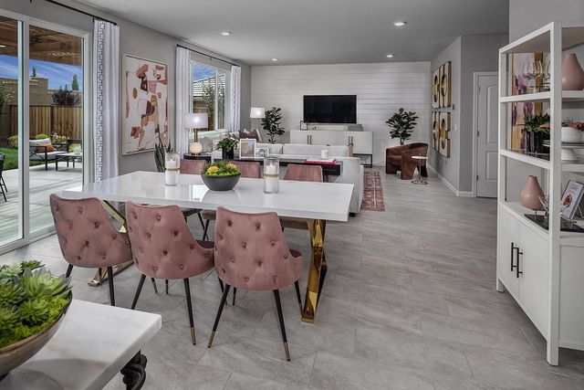 1910 Peony Street, Hollister, CA 95023