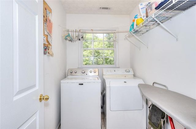 121 Brookhaven Lane, Canton, GA 30114
