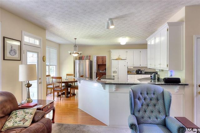 121 Brookhaven Lane, Canton, GA 30114