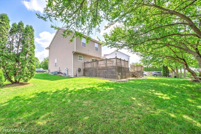 92 Kenilworth Court, Romeoville, IL 60446