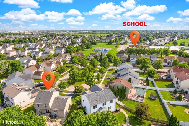 92 Kenilworth Court, Romeoville, IL 60446